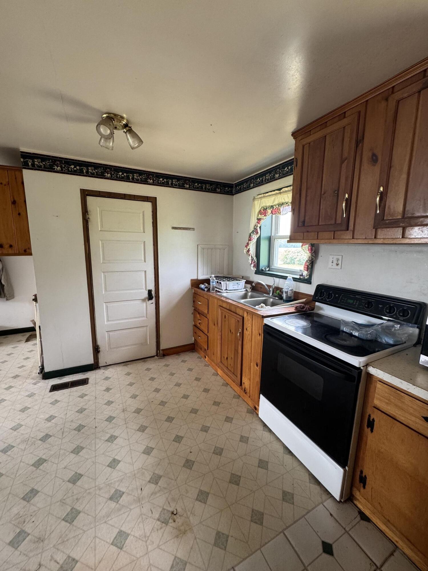 391 Gilbert Road, Mooers, New York image 15