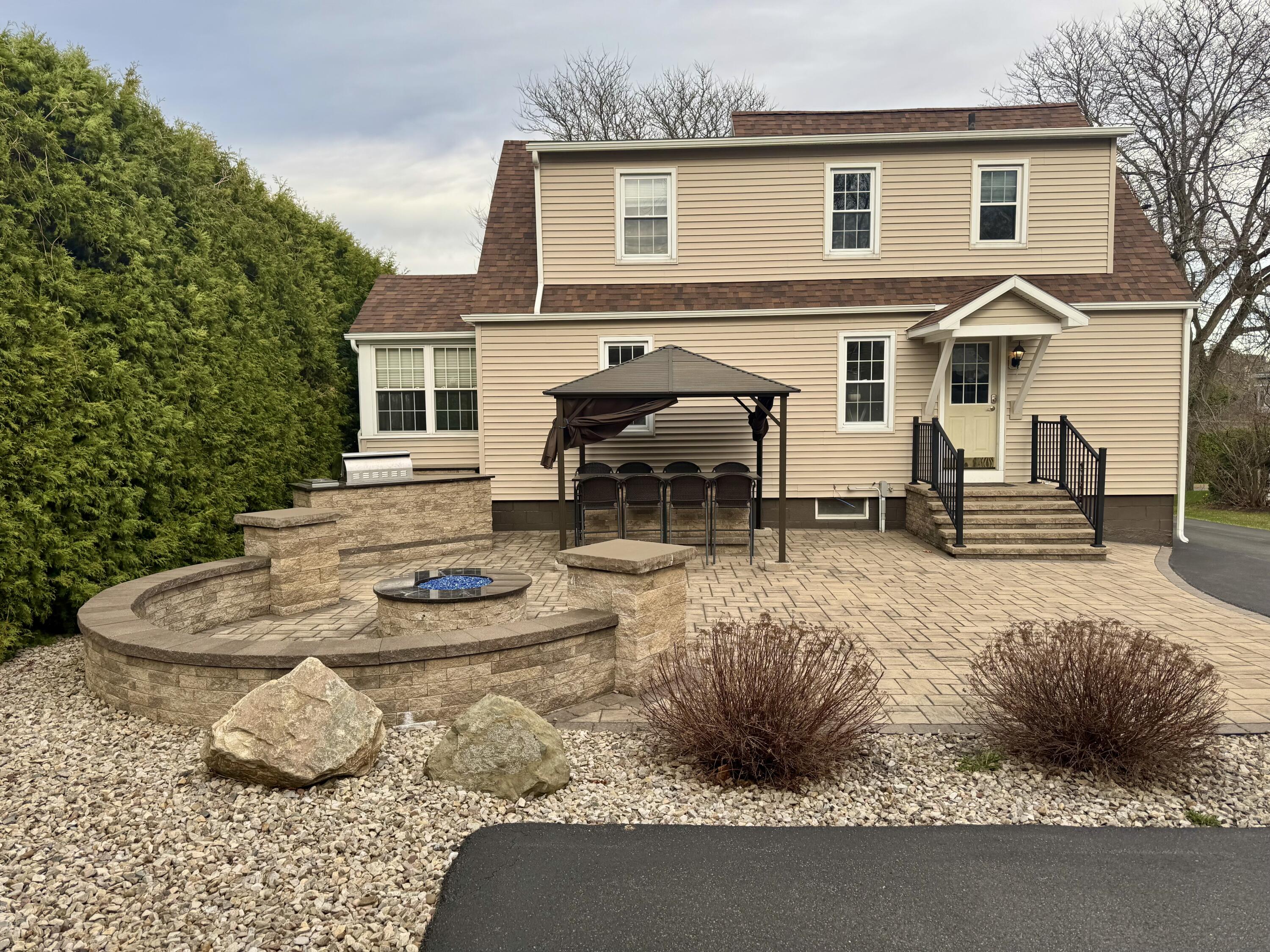 50 Leonard Avenue