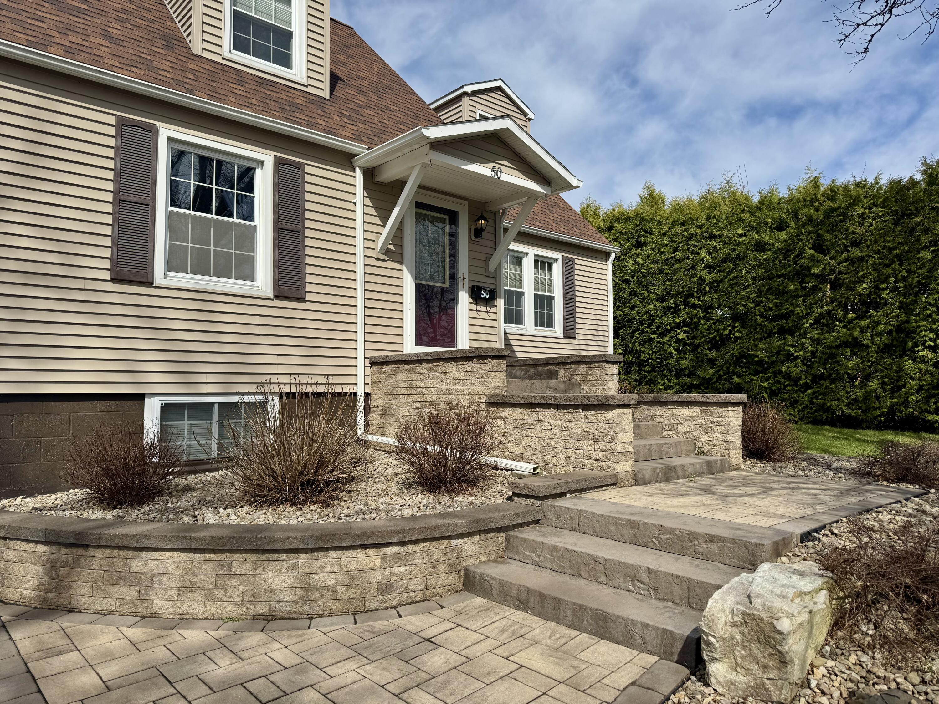 50 Leonard Avenue
