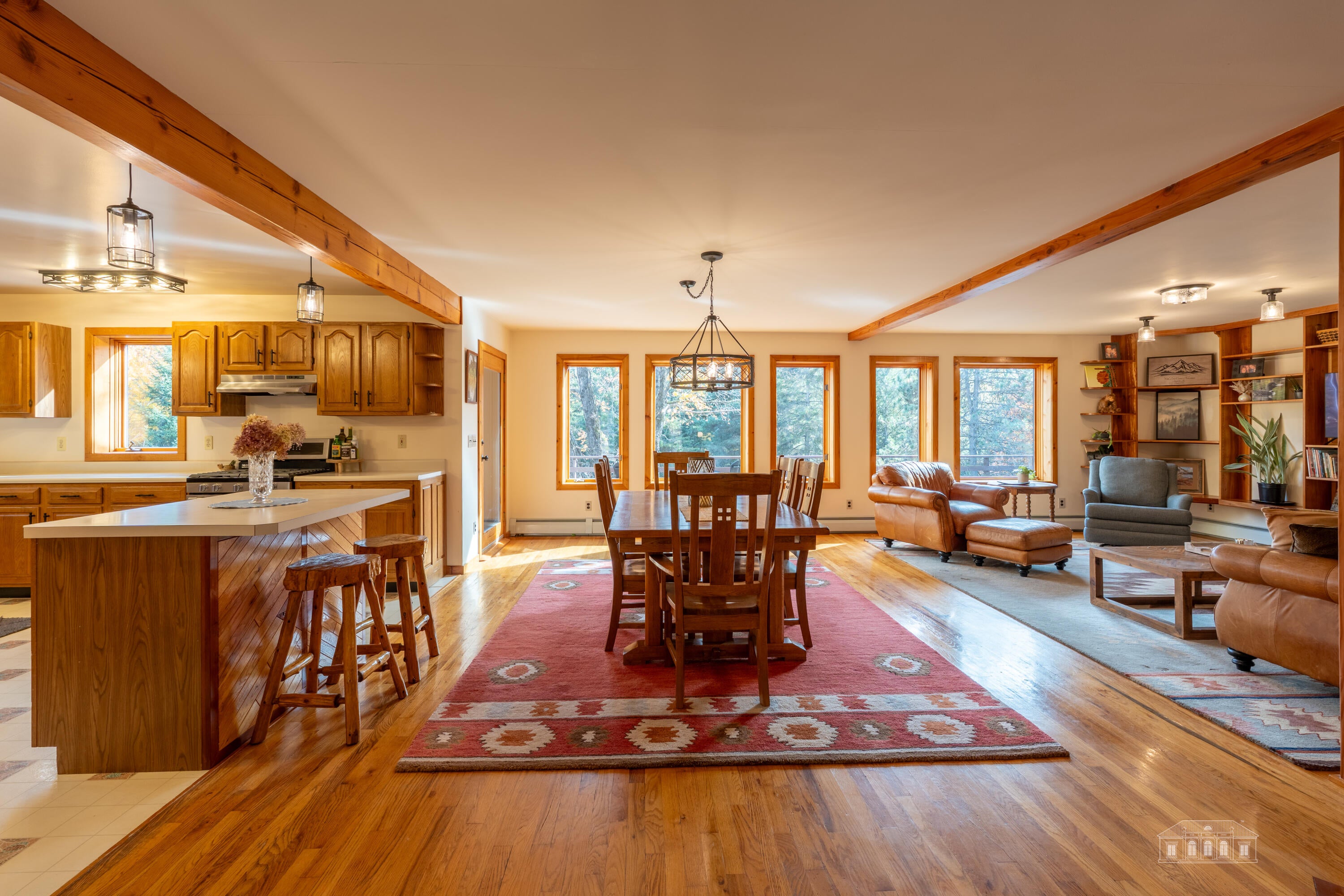 615 Kiwassa Lake Road