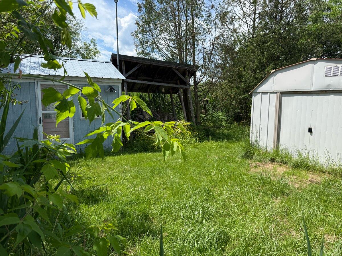169 Pleasant Street