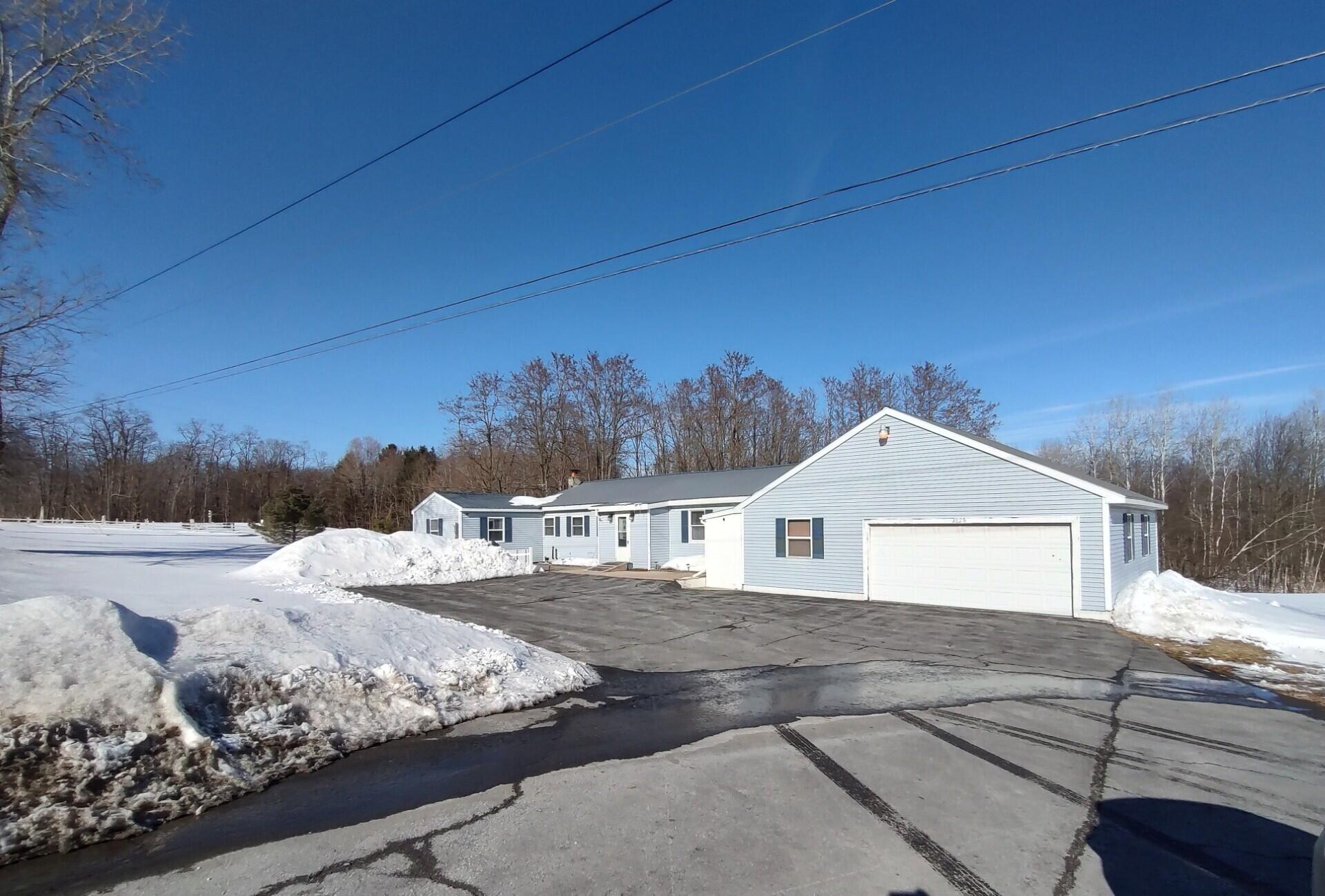 3028 Military Turnpike Turnpike, West Chazy, New York image 1