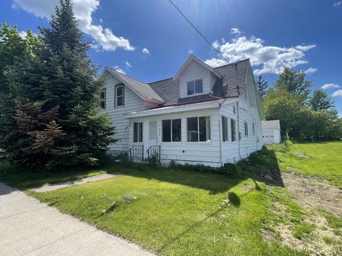 Homes For Sale - 13 Smith Street<br/> Churubusco, NY 12923