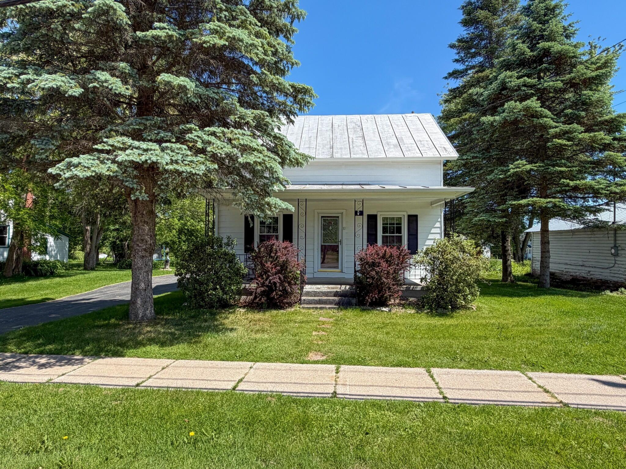 10 Spruce Street
