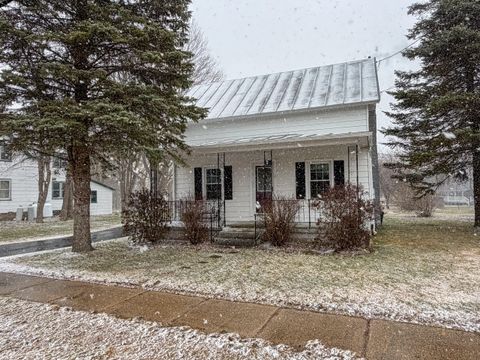 Homes For Sale - 10 Spruce Street<br/> Champlain, NY 12919