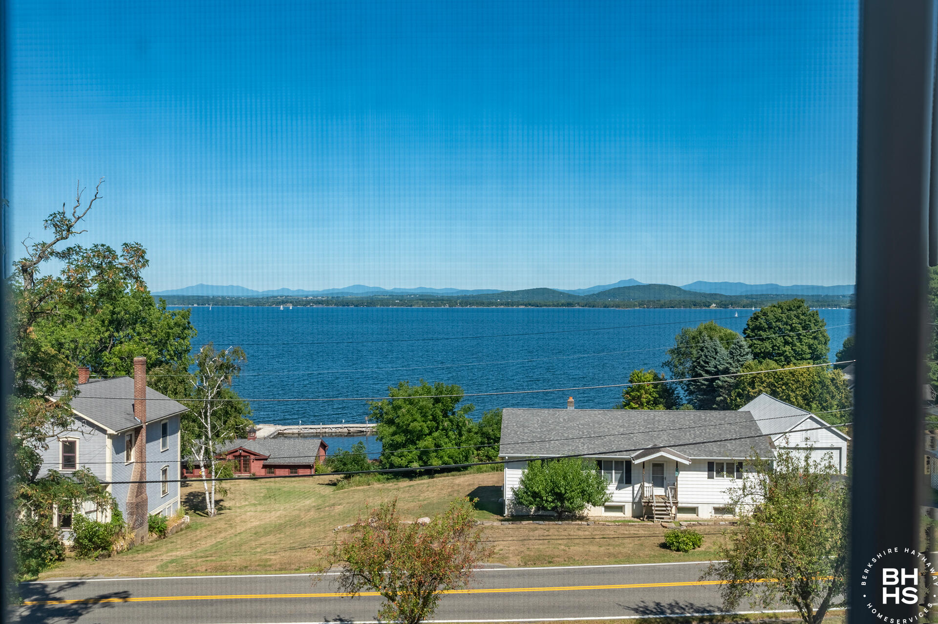 Essex, New York 12936, United States, 3 Bedrooms Bedrooms, ,4 BathroomsBathrooms,Residential,Active,194299