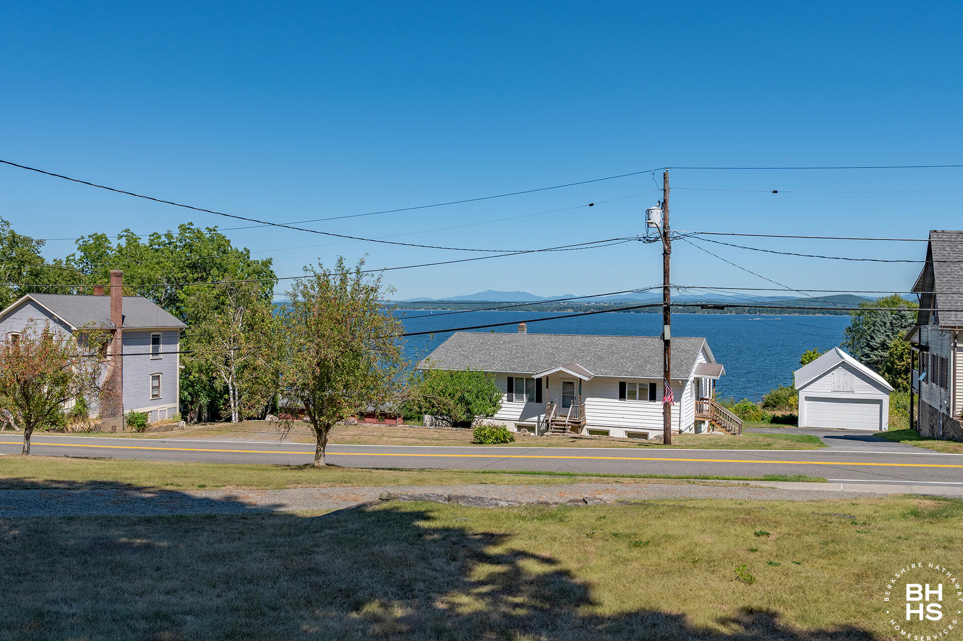 Essex, New York 12936, United States, 3 Bedrooms Bedrooms, ,4 BathroomsBathrooms,Residential,Active,194299