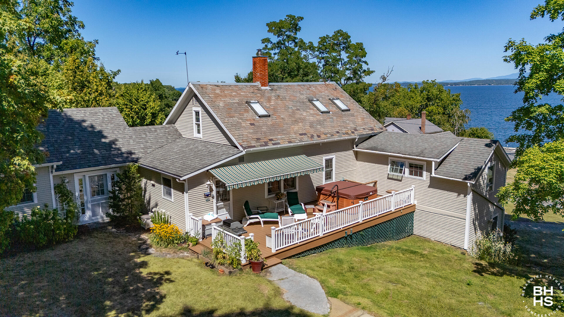 Essex, New York 12936, United States, 3 Bedrooms Bedrooms, ,4 BathroomsBathrooms,Residential,Active,194299