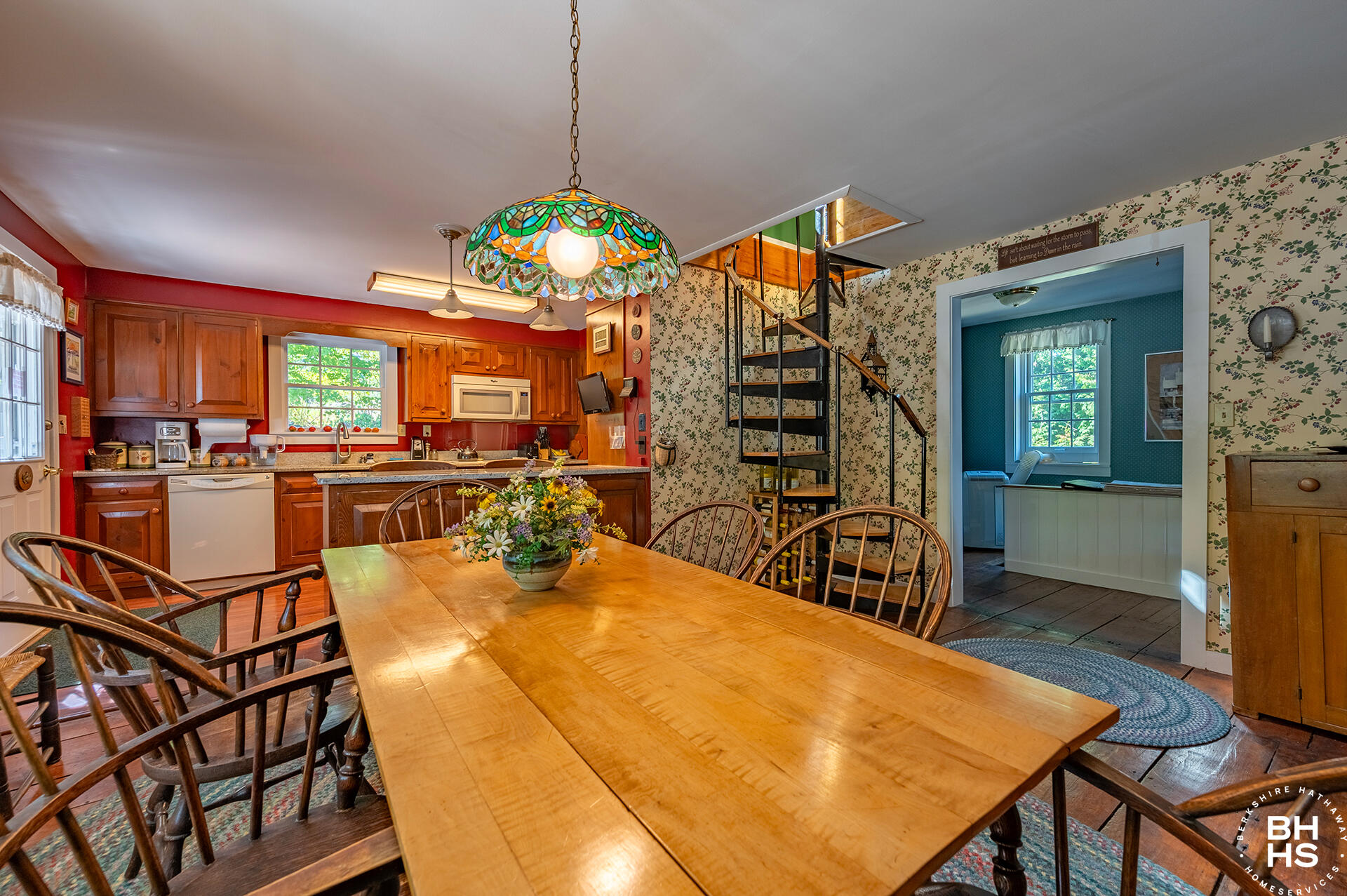 Essex, New York 12936, United States, 3 Bedrooms Bedrooms, ,4 BathroomsBathrooms,Residential,Active,194299