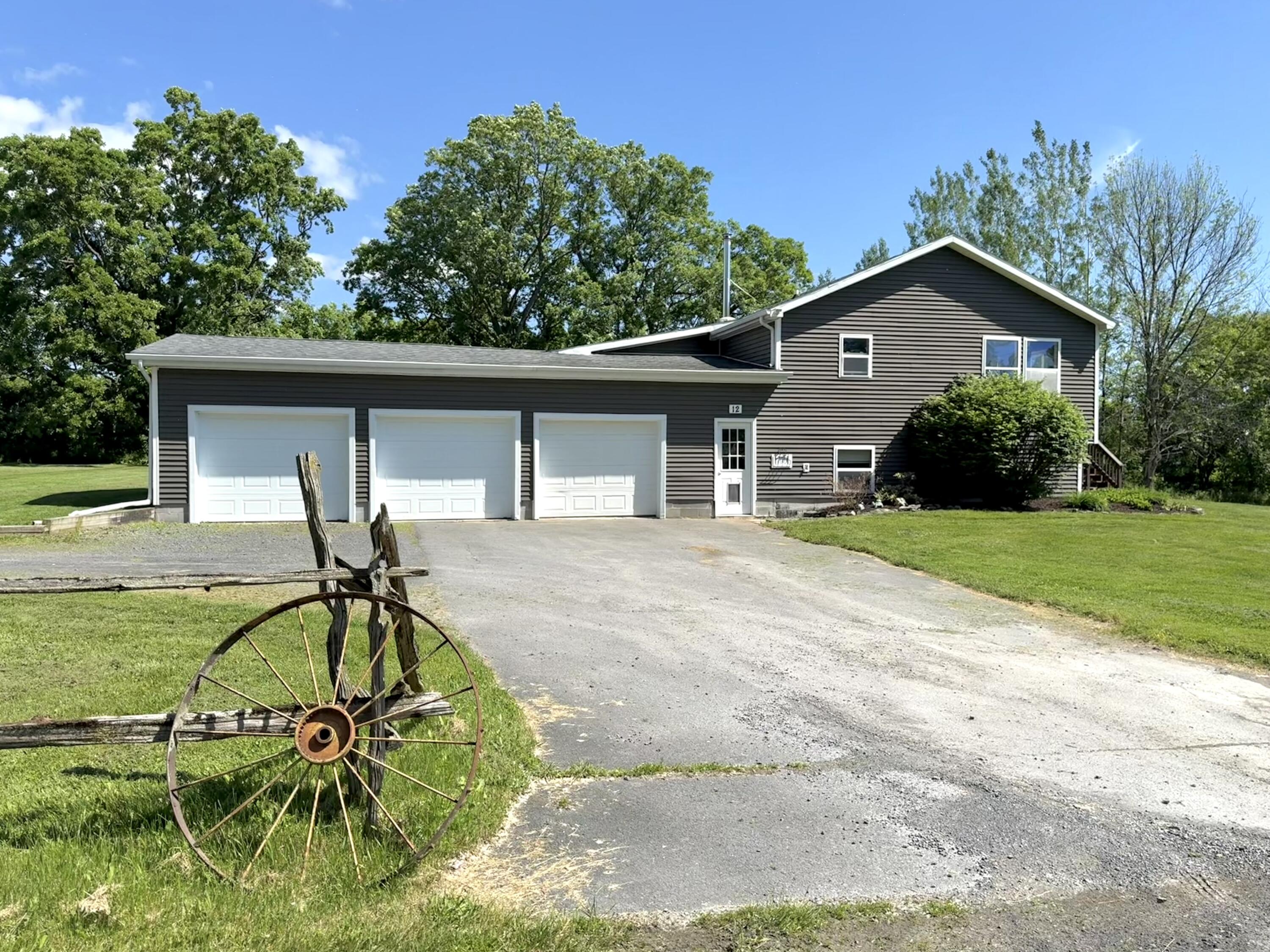 12 Manor Drive