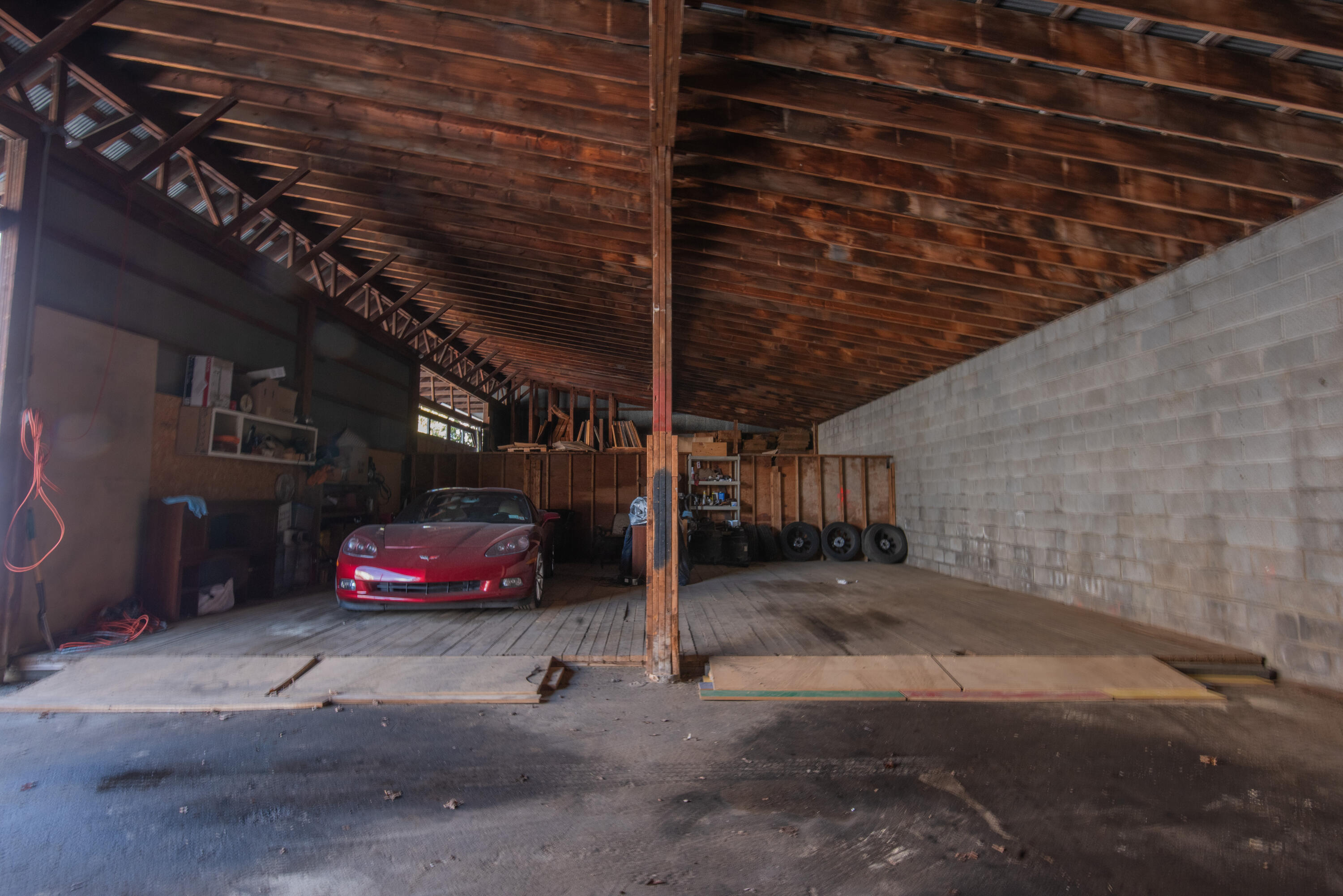 105 Hand Avenue