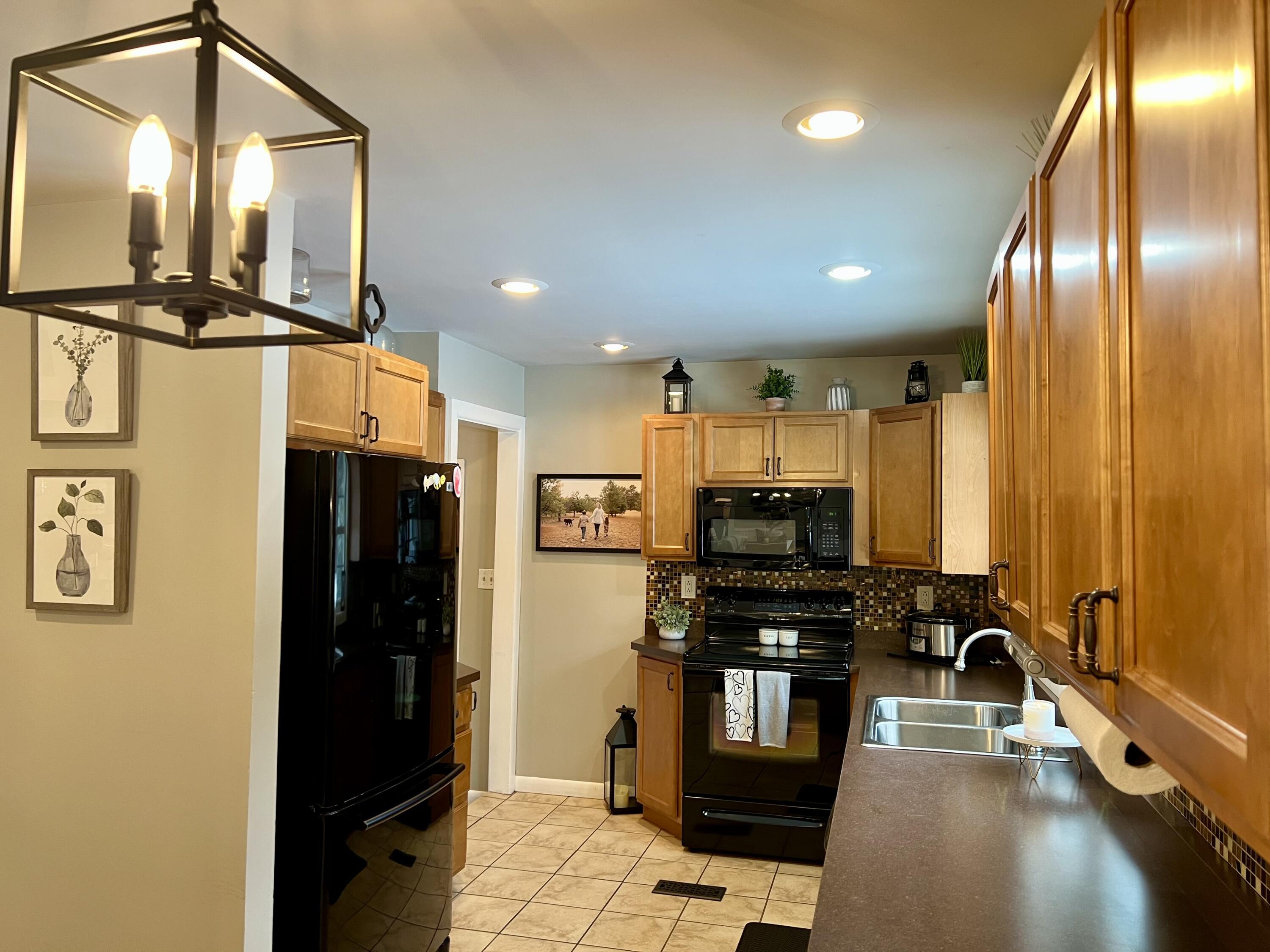 338 Rand Hill Road, Morrisonville, New York image 8