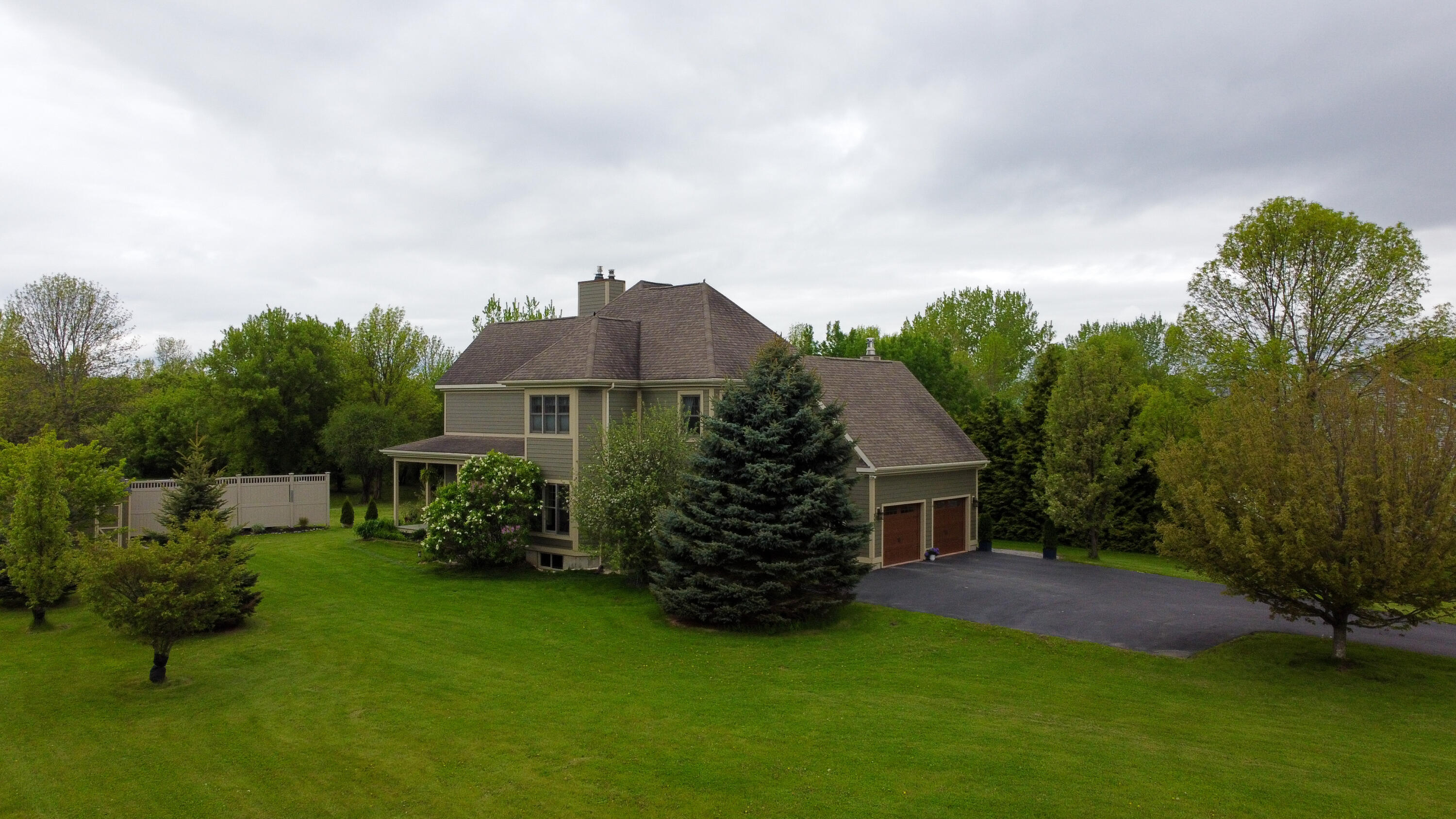732 Cumberland Head Road, Plattsburgh, New York image 1