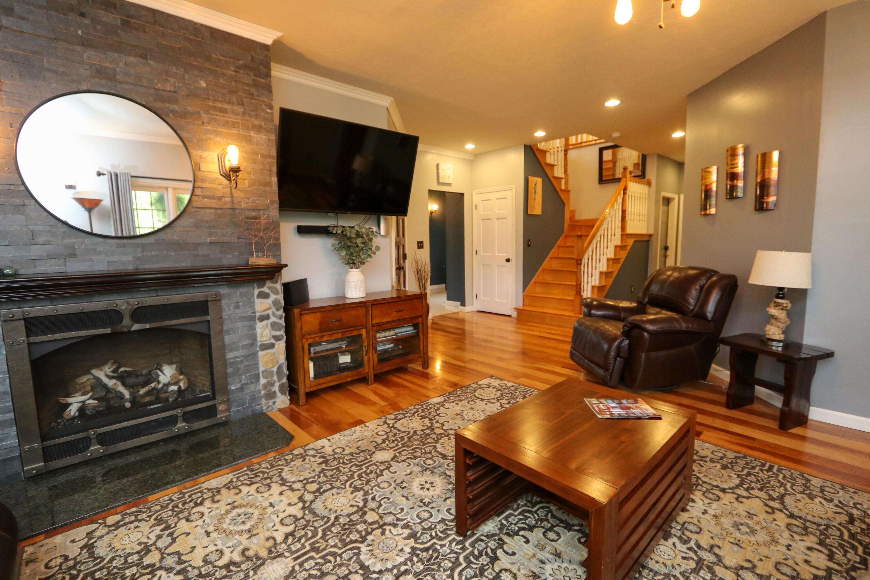 732 Cumberland Head Road, Plattsburgh, New York image 5