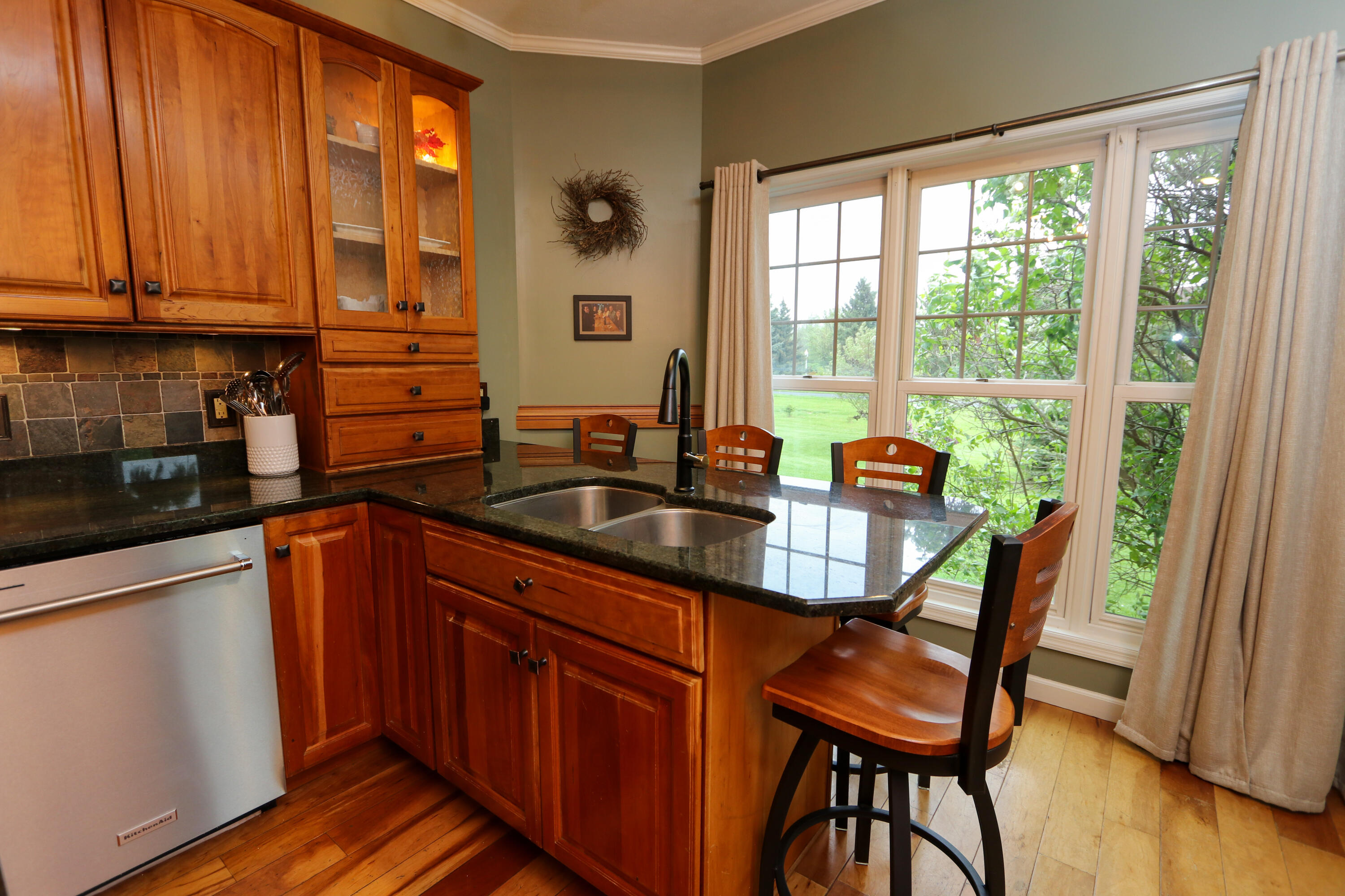 732 Cumberland Head Road, Plattsburgh, New York image 13