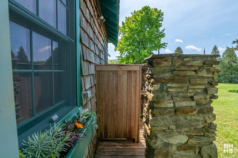 Ellenburg Depot, New York 12935, United States, 5 Bedrooms Bedrooms, ,4 BathroomsBathrooms,Residential,Active,56823