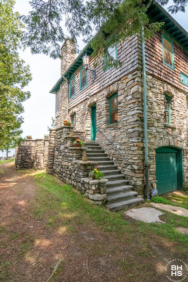 Ellenburg Depot, New York 12935, United States, 5 Bedrooms Bedrooms, ,4 BathroomsBathrooms,Residential,Active,56823