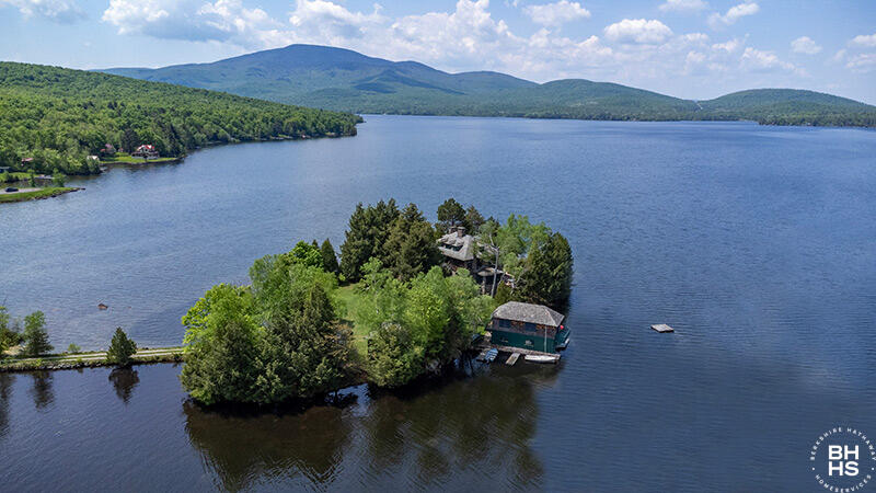 Ellenburg Depot, New York 12935, United States, 5 Bedrooms Bedrooms, ,4 BathroomsBathrooms,Residential,Active,56823