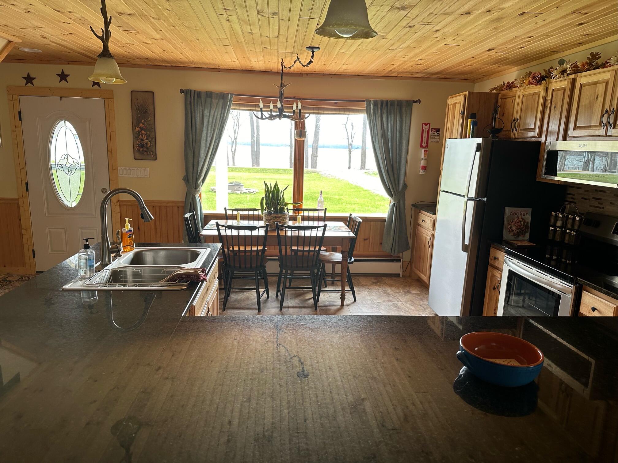 853 Lake Shore Road, Chazy, New York image 9