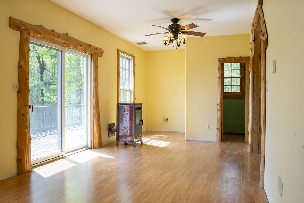 586 Reservoir Road Rd, Peru, New York image 7