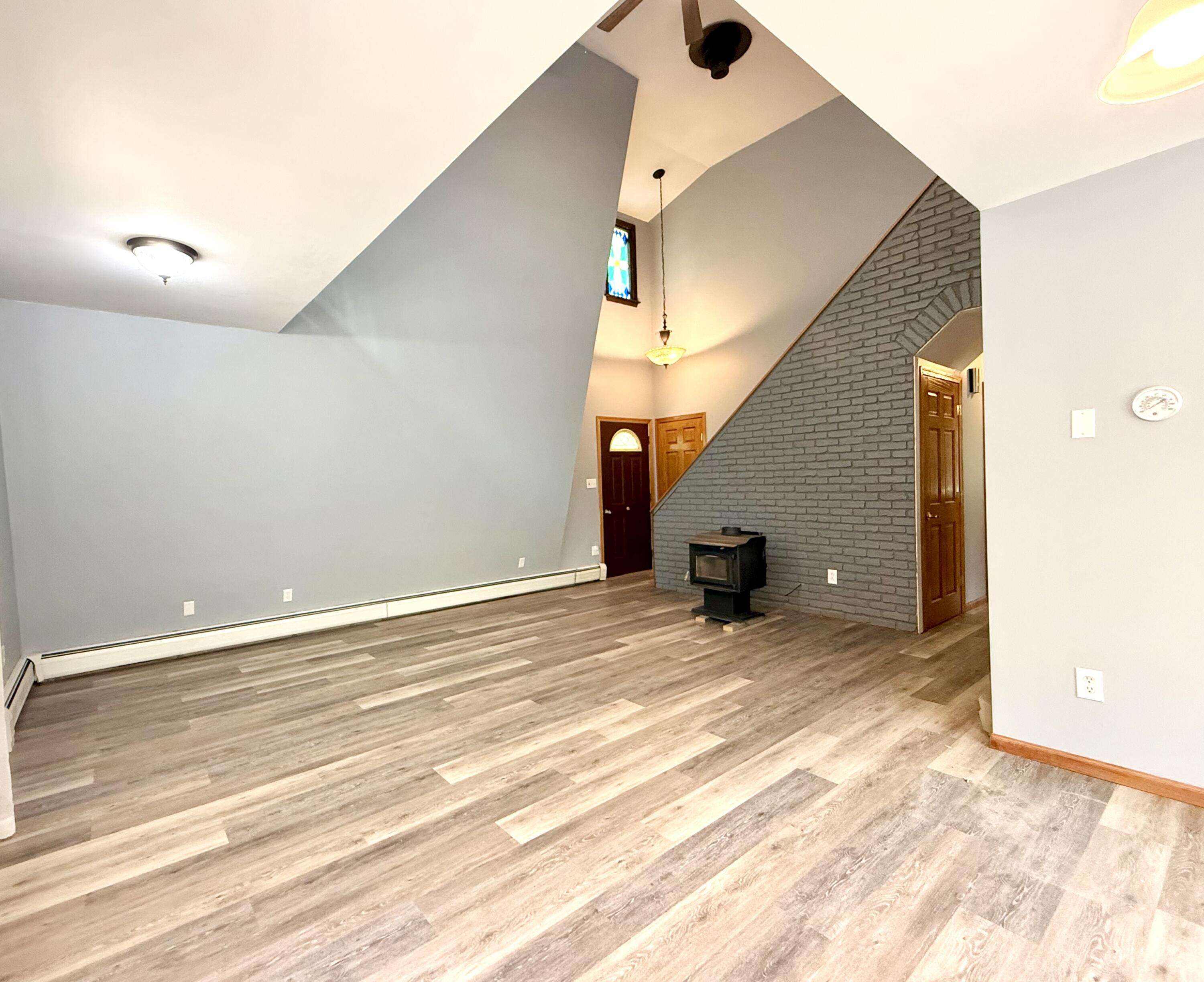 15 Oakdale Drive