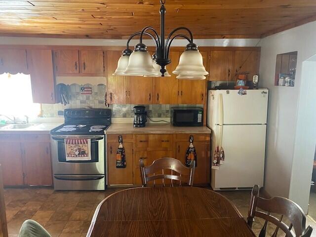 280 West Main Street