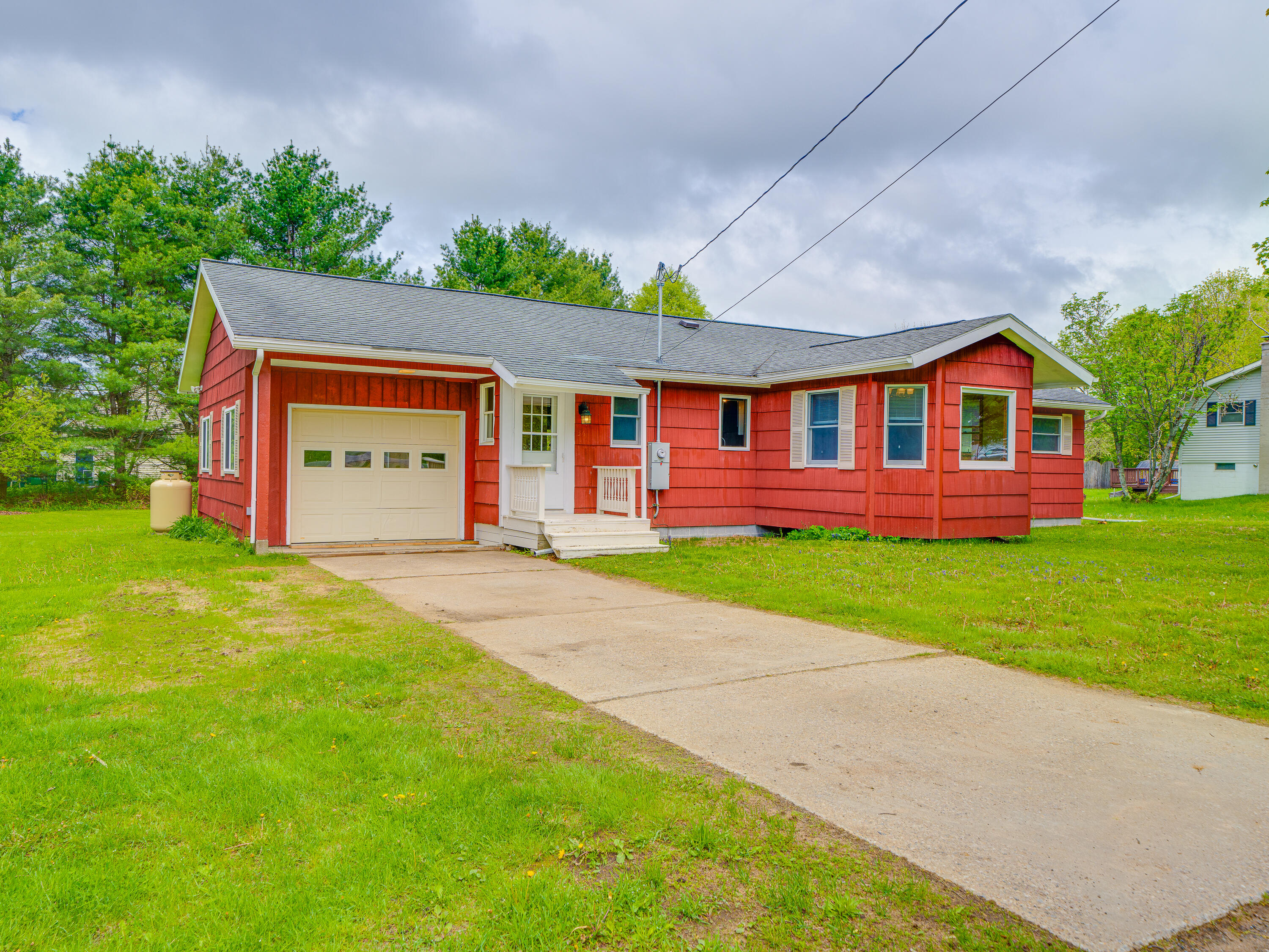 36 Becky Avenue, Tupper Lake, New York image 1