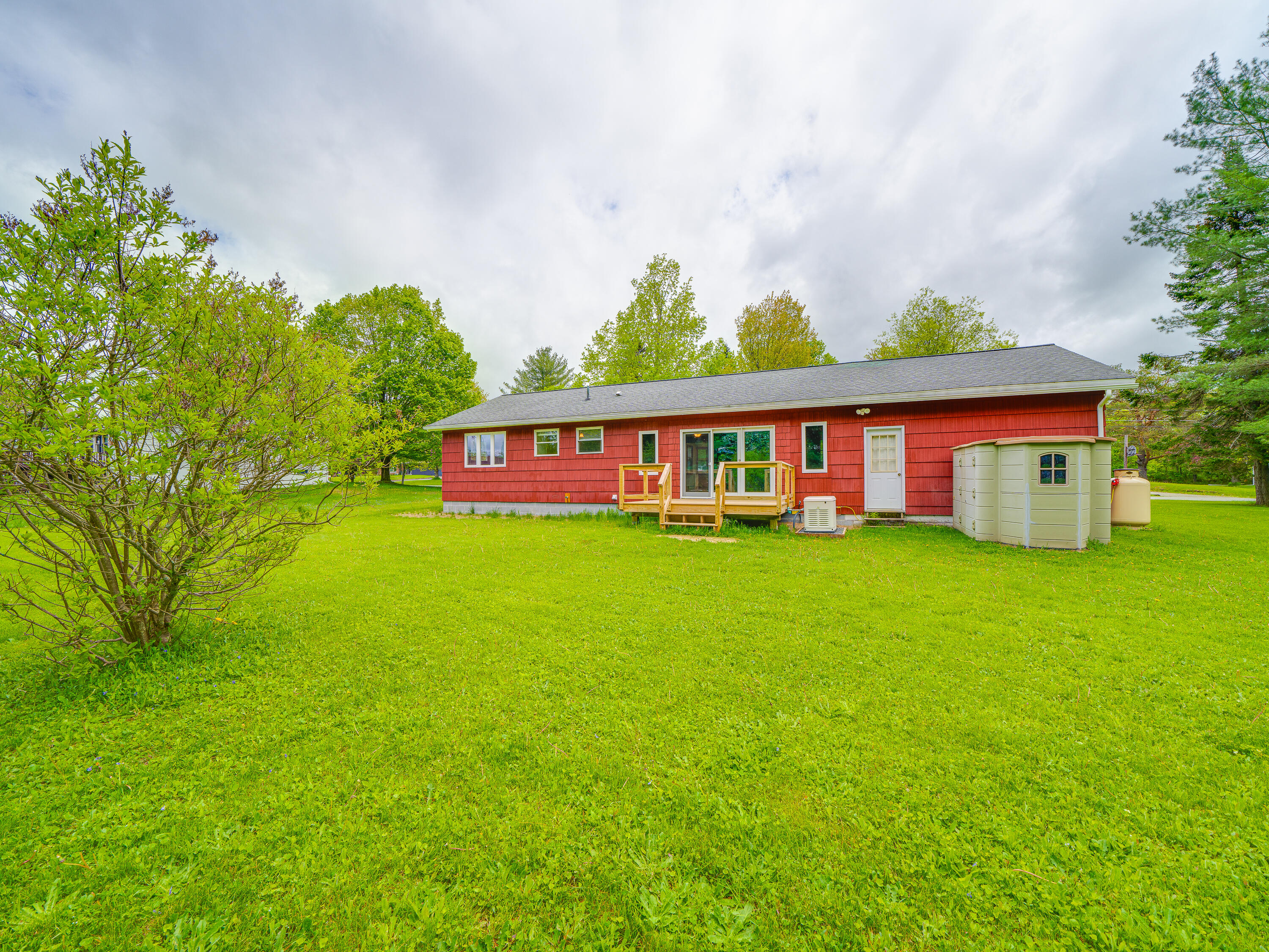 36 Becky Avenue, Tupper Lake, New York image 5
