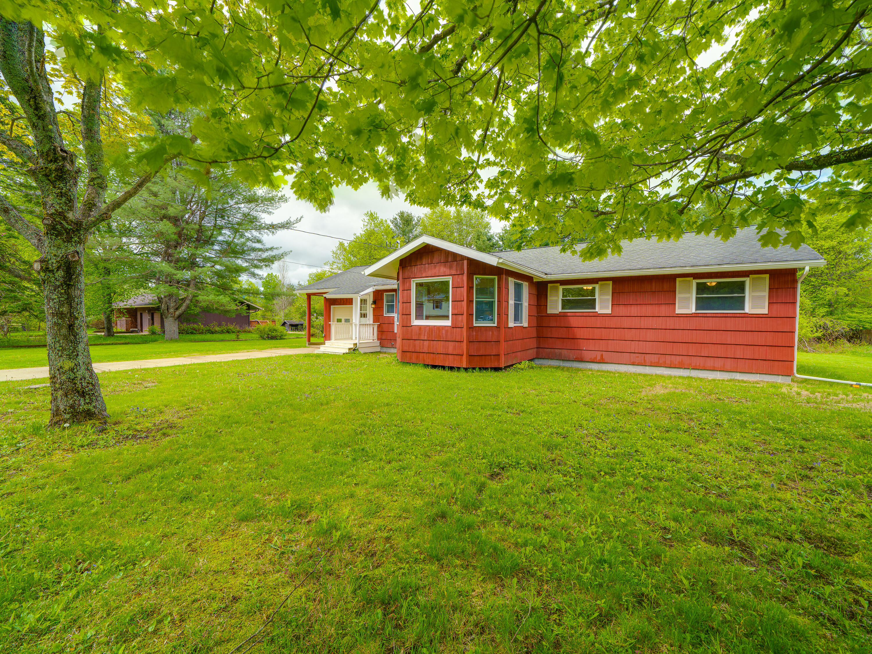 36 Becky Avenue, Tupper Lake, New York image 3