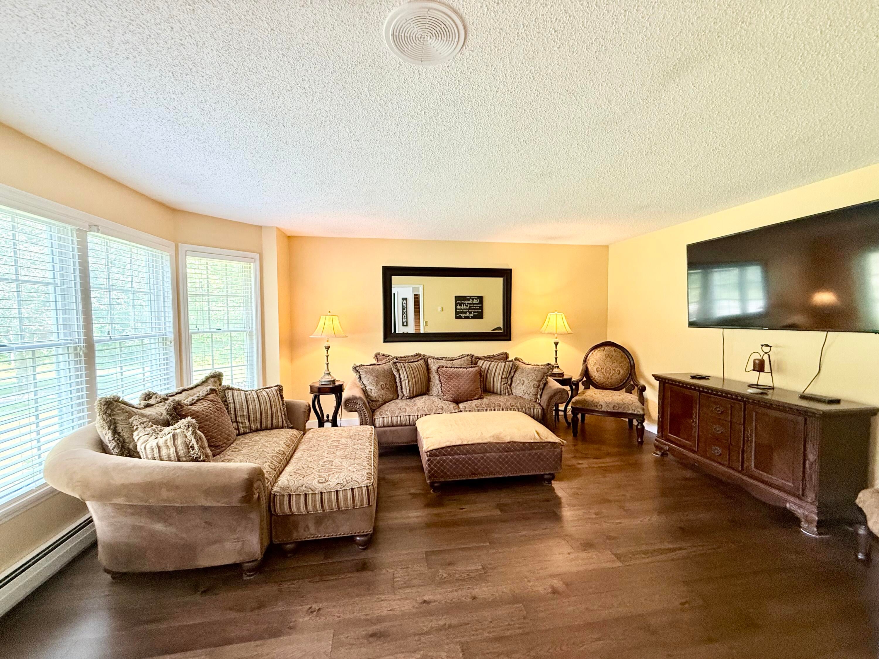 1 Timberline Drive