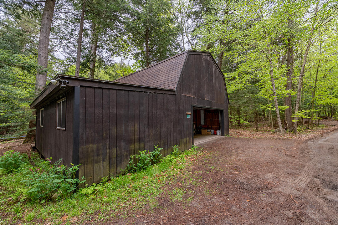 690 Bartlett Carry Road, Saranac Lake, New York image 45