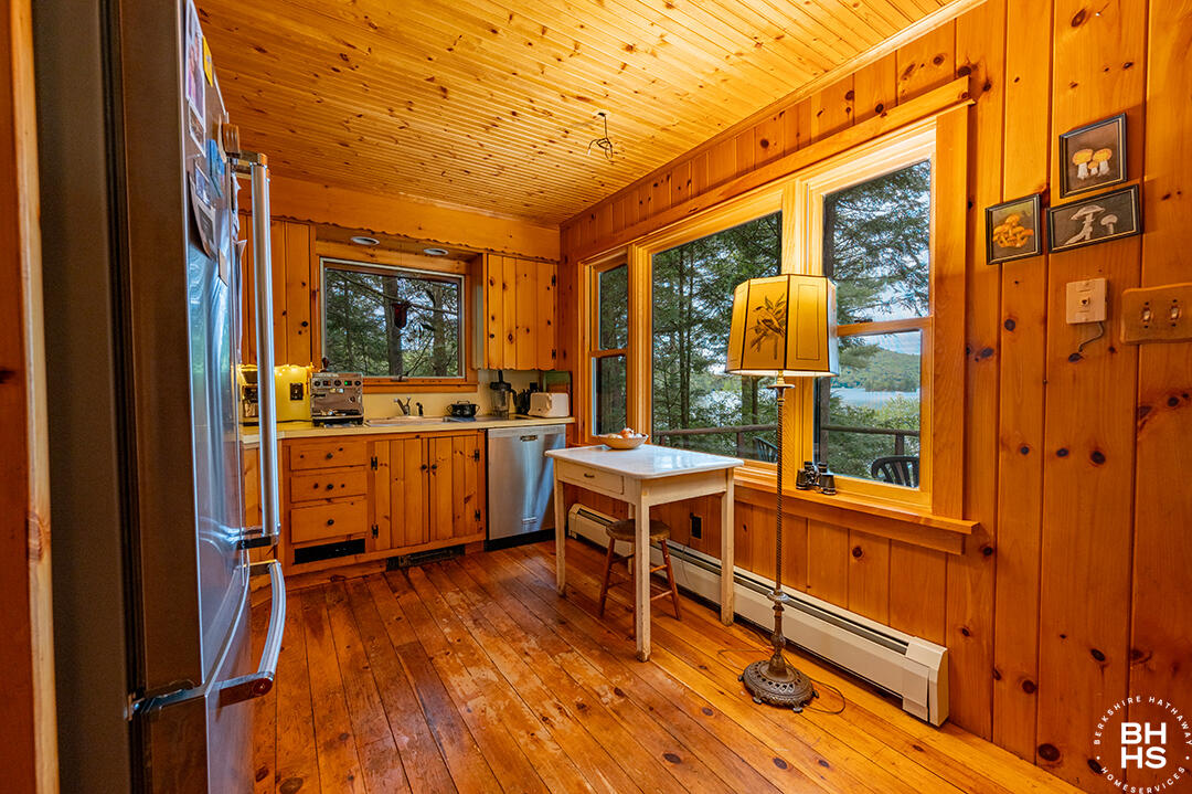 690 Bartlett Carry Road, Saranac Lake, New York image 12