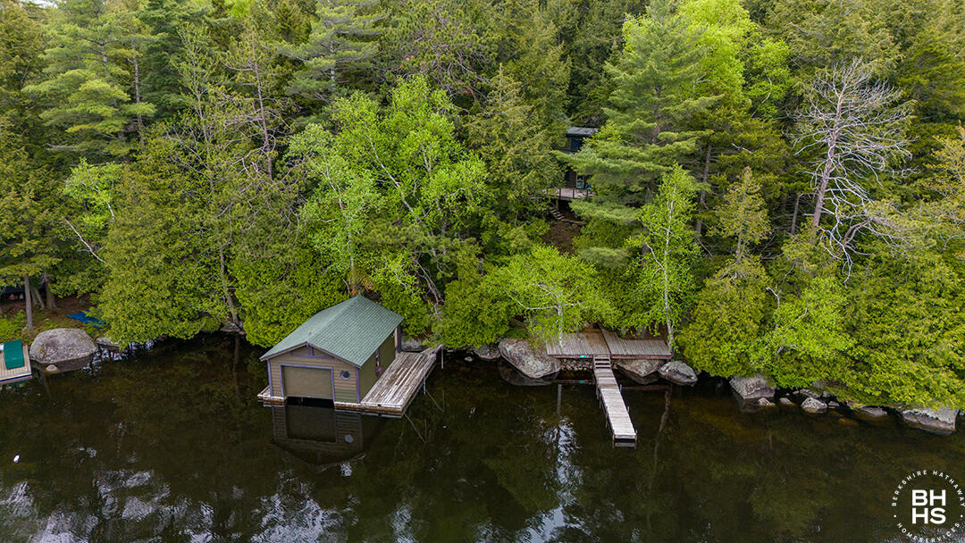 Saranac Lake, New York 12983, United States, 3 Bedrooms Bedrooms, ,2 BathroomsBathrooms,Residential,Pending,134915