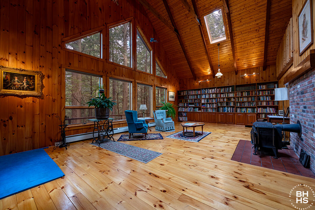 690 Bartlett Carry Road, Saranac Lake, New York image 5