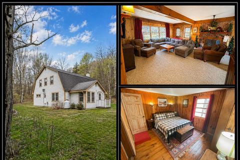 Homes For Sale - 1993 Garnet Lake Road<br/> Johnsburg, NY 12843