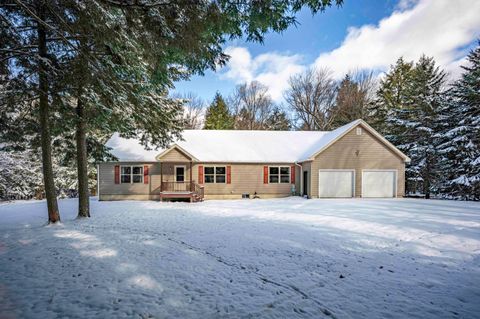 Photo of 599 S Shore Road, Old Forge, NY 13420 (MLS # 205053)
