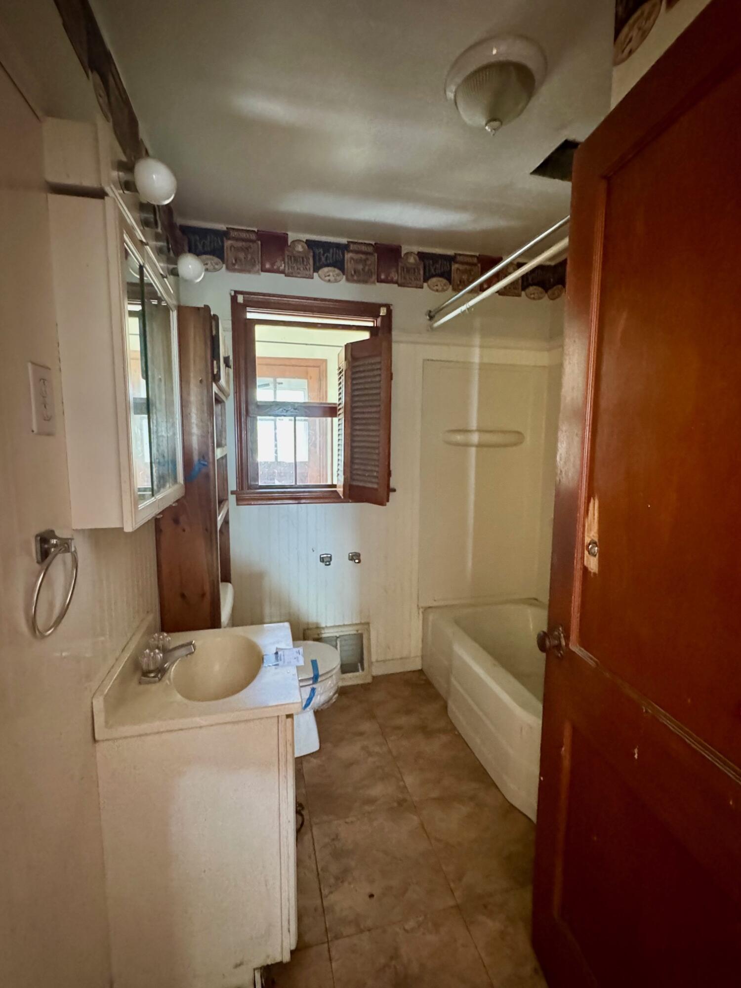 217 Smith St St, Dannemora, New York image 6
