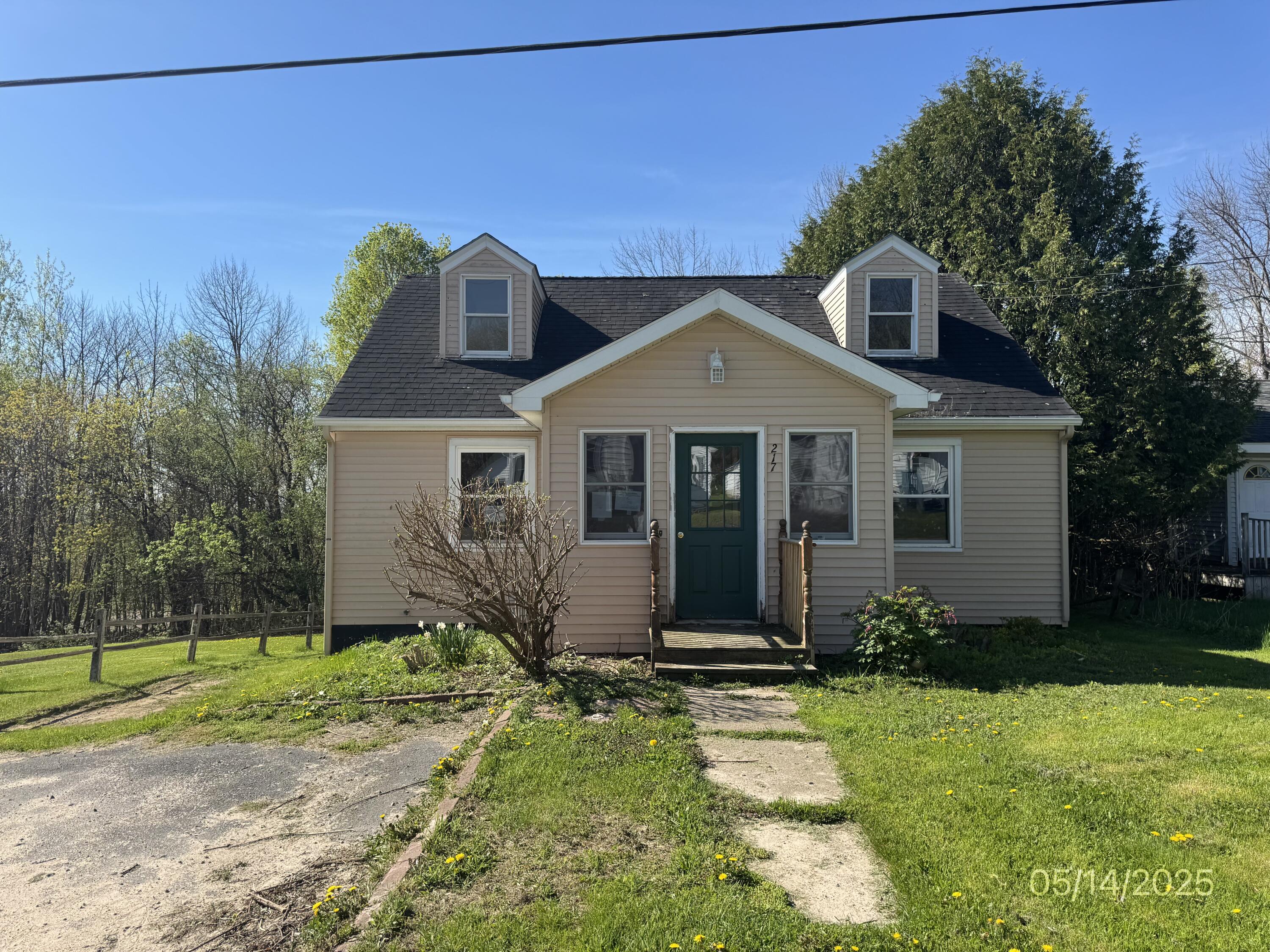 217 Smith St St, Dannemora, New York image 1