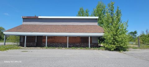 82-86 Champlain Street Rouses Point NY 12979