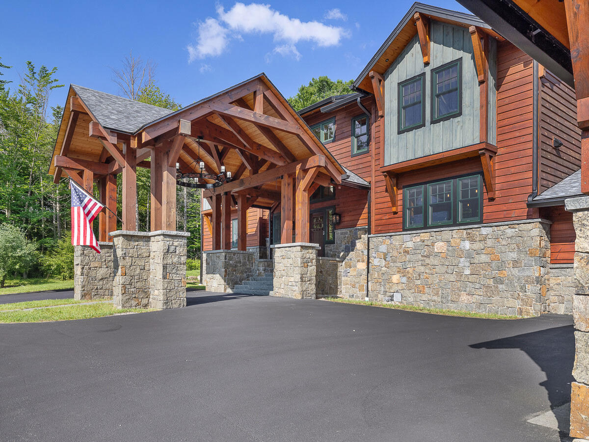 521 Mirror Lake Drive