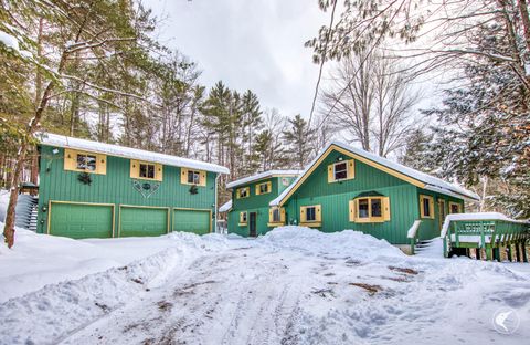 Homes For Sale - 259 River Road Rd<br/> Jay, NY 12941