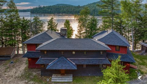 782 Bartlett Carry Rd Saranac Lake NY 12983