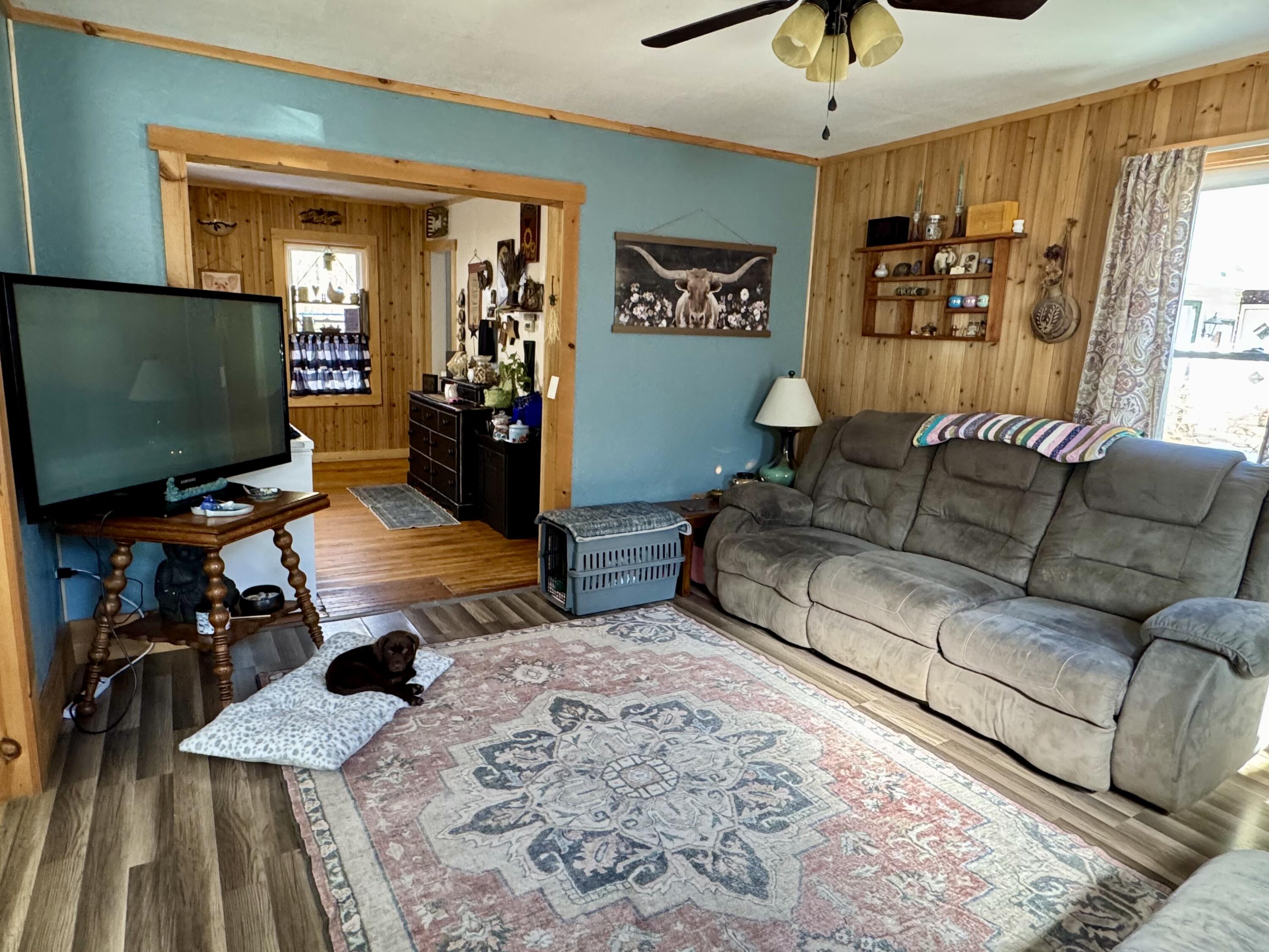 1059 Military Turnpike