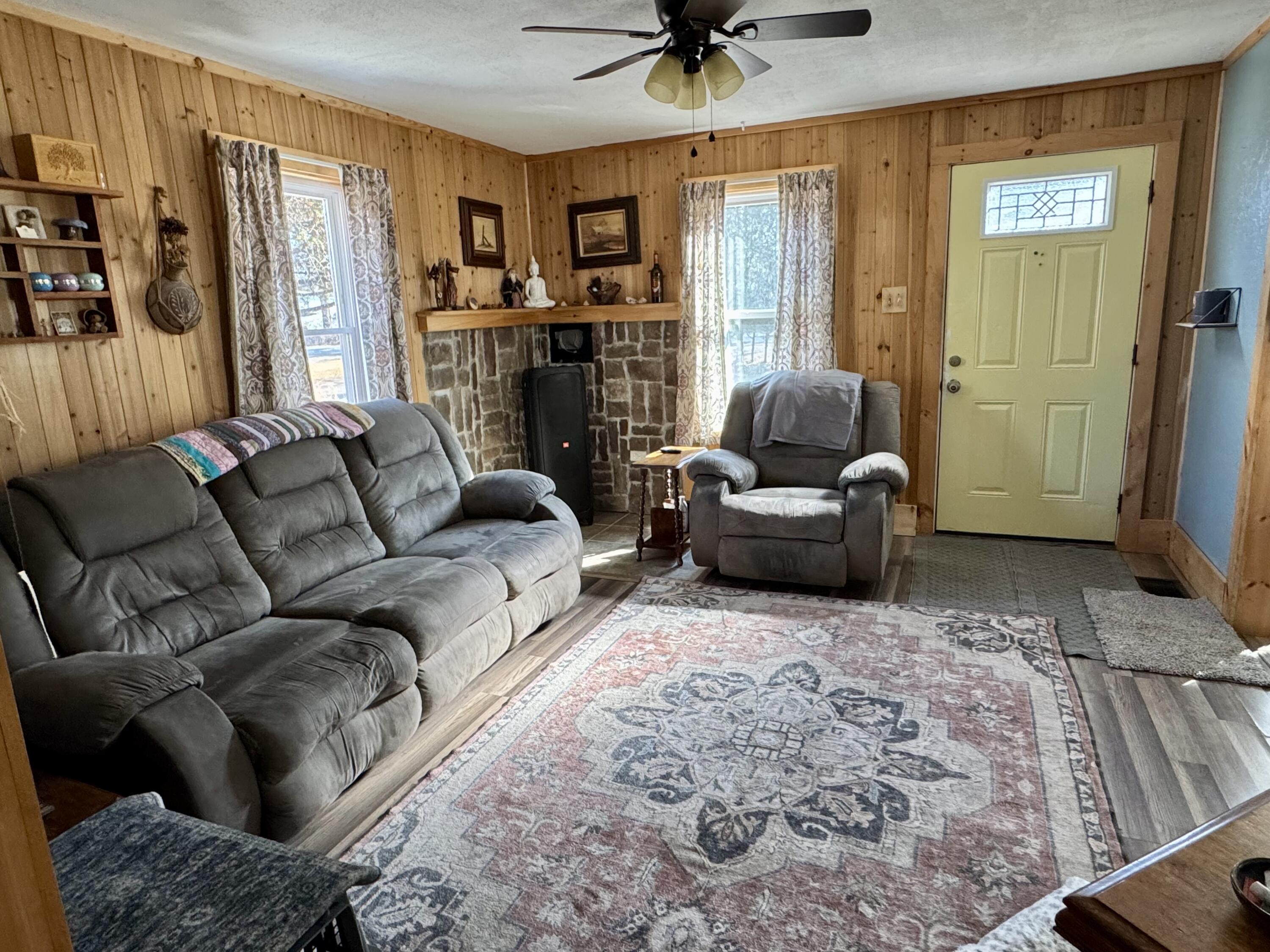 1059 Military Turnpike