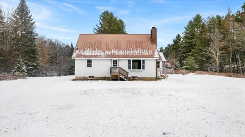 172 Pratt Rd Indian Lake NY 12842