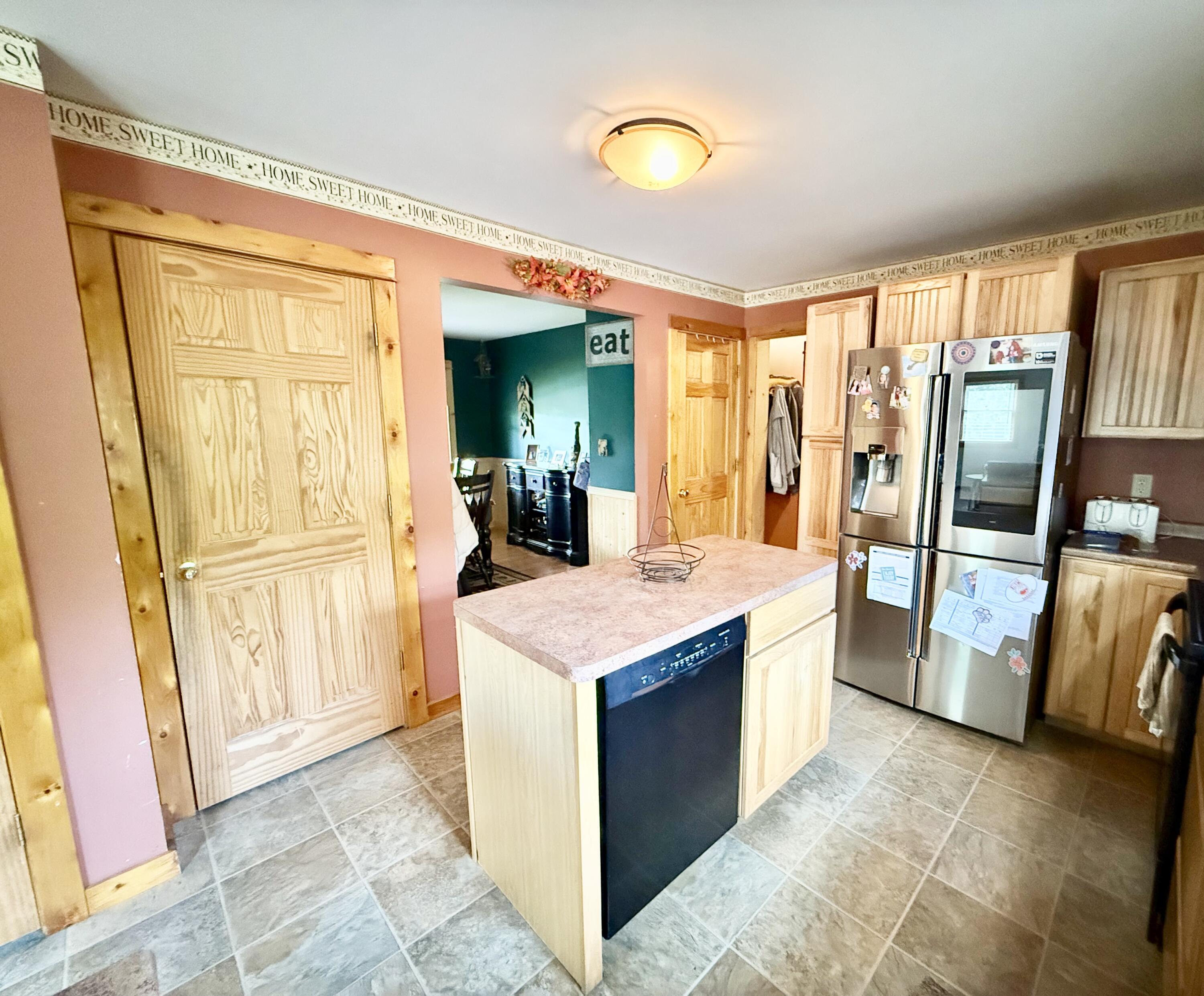 52 Durocher Road Rd, Saranac, New York image 5