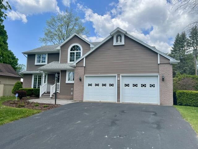 19 Flaglar Drive
