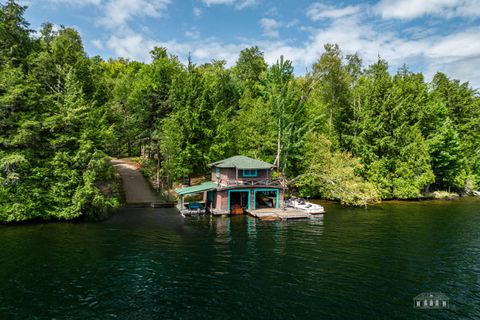 12 George and Bliss Ln Pier 515 Lake Placid NY 12946