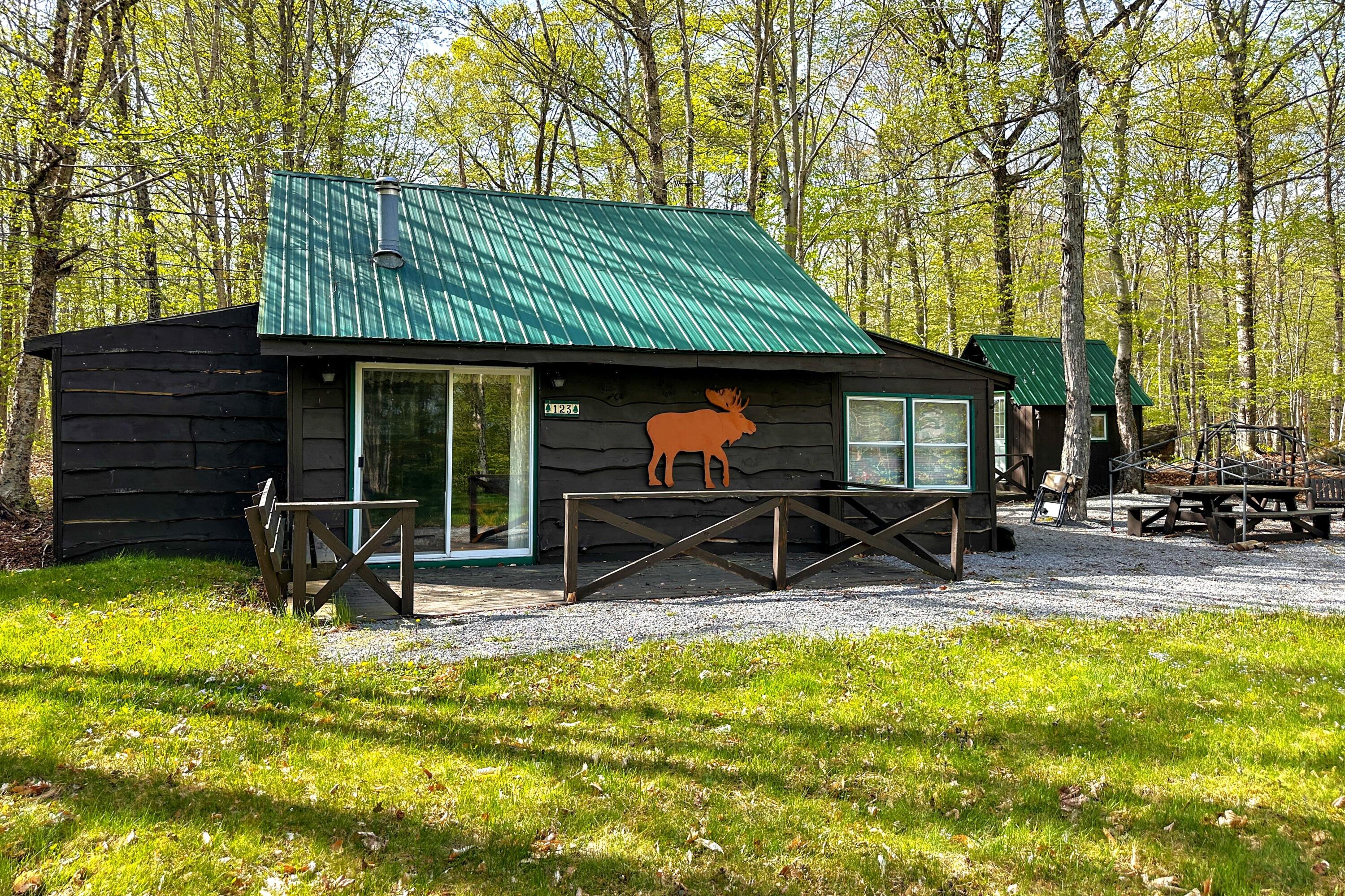 123 Mohawk Drive, Old Forge, New York image 2