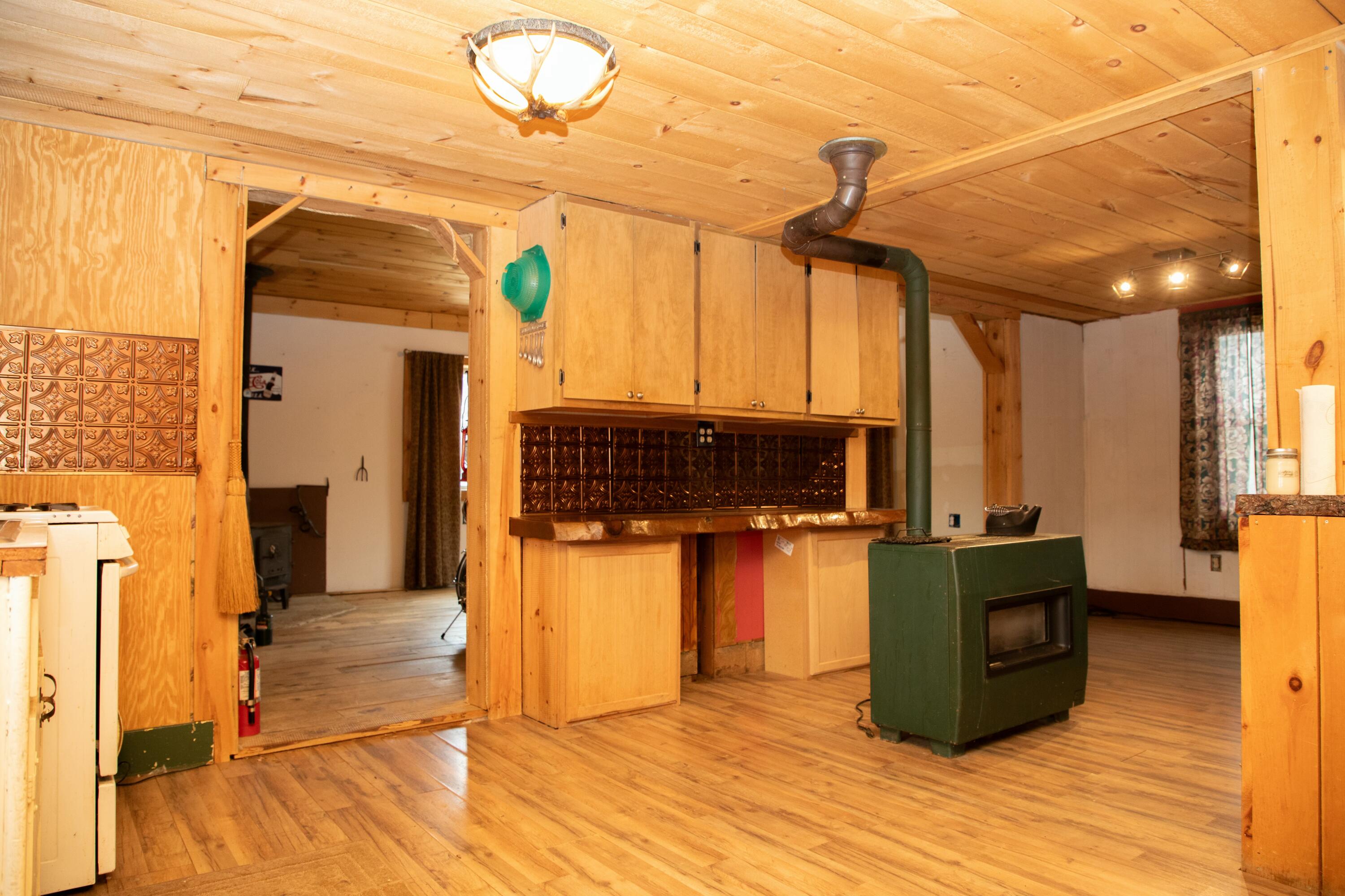 52 Washington Street, Port Kent, New York image 7